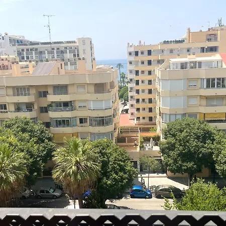 Bright, Central, Close To The Sea, Parking And Wifi Marbella